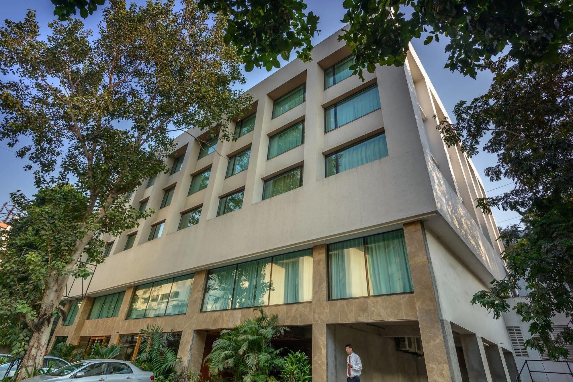The President-A Boutique Hotel Ahmedabad Exterior photo